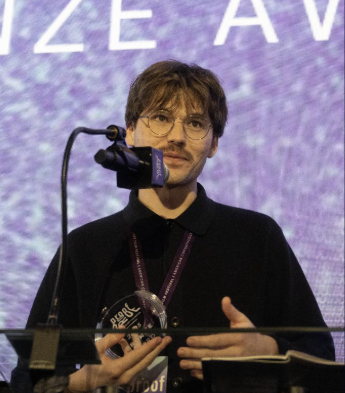 Haydon Mayer | U.S. Distribution Associate